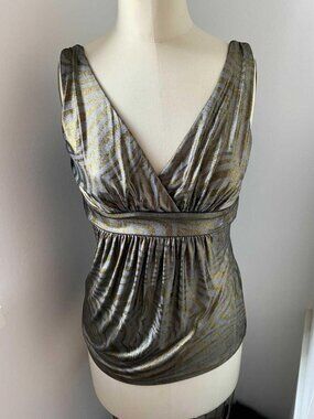 Guess Top - Size Small